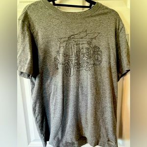 Men’s Life is Good Crusher T-Shirt, Gray with image of jeep, Medium